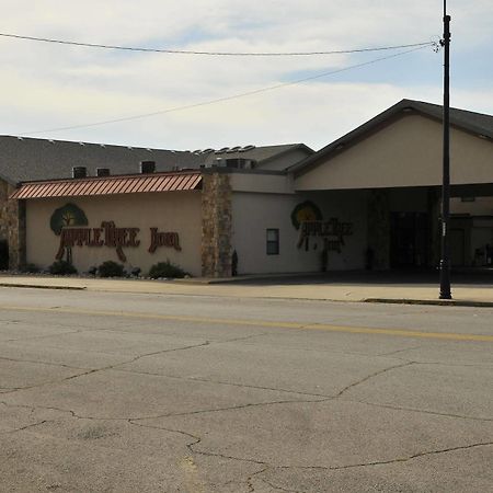אינדיפנדנס Apple Tree Inn מראה חיצוני תמונה